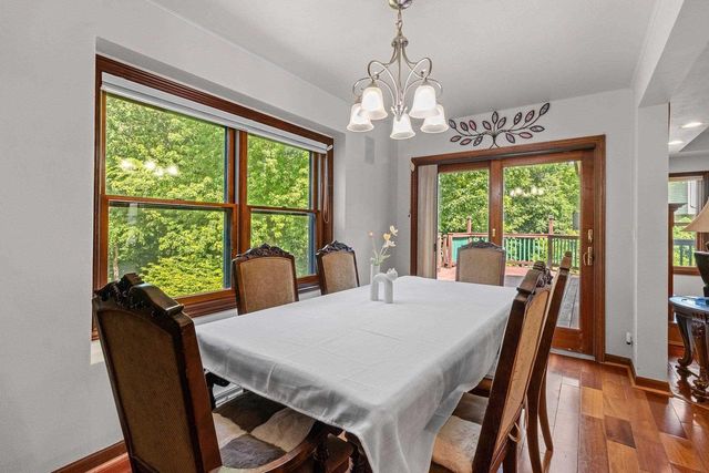 W2342 VALLEYWOOD LANE, Appleton, WI 54915
