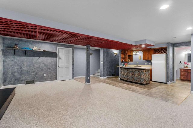 W2342 VALLEYWOOD LANE, Appleton, WI 54915