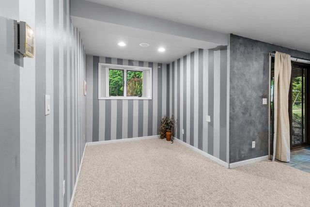 W2342 VALLEYWOOD LANE, Appleton, WI 54915