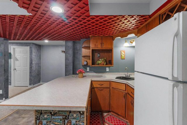 W2342 VALLEYWOOD LANE, Appleton, WI 54915