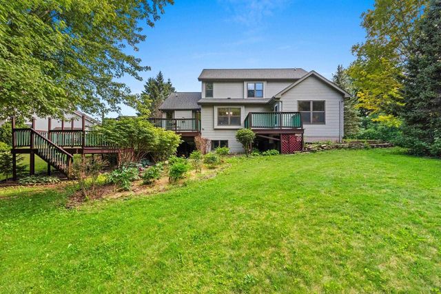 W2342 VALLEYWOOD LANE, Appleton, WI 54915