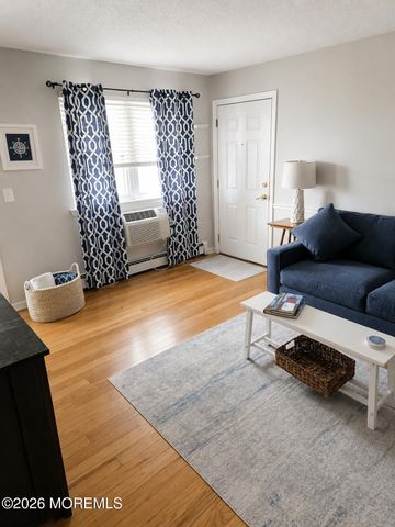 109 Wharfside Drive, Monmouth Beach, NJ 07750
