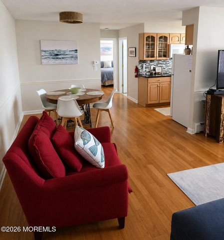 109 Wharfside Drive, Monmouth Beach, NJ 07750