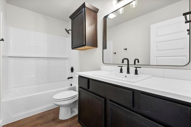 1204 E 31st Street, Wolfforth, TX 79382