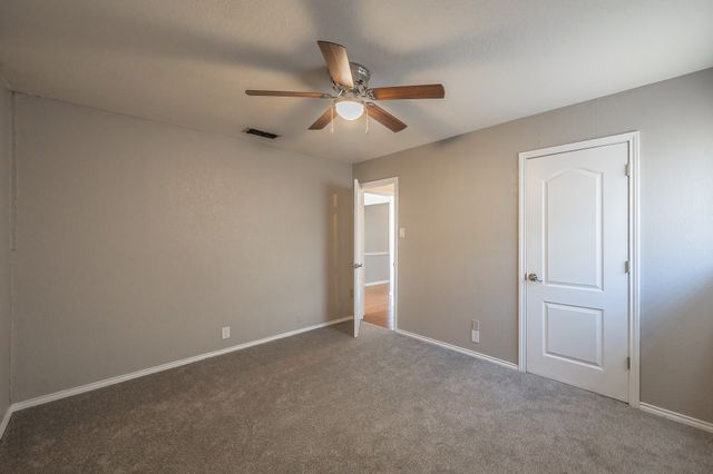 1700 Brookhaven Street, Cleburne, TX 76033