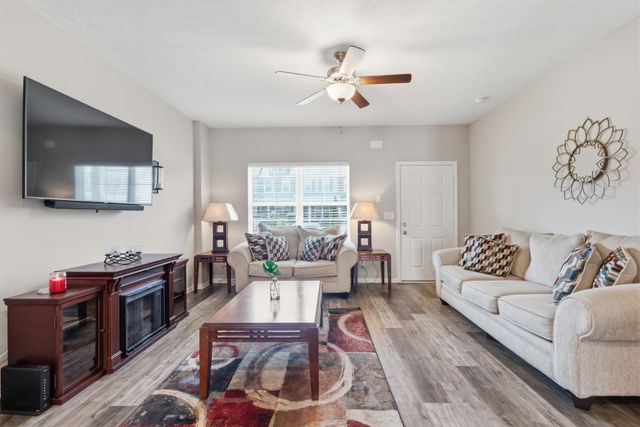 748 Bradburn Village Way, Antioch, TN 37013