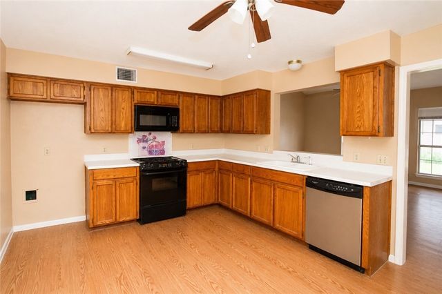11209 Willowood Creek Dr C, Corpus Christi, TX 78410