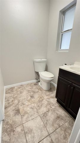 8348 ANGELA COURT, Zephyrhills, FL 33541