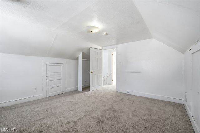 333 Lloyd Street, Akron, OH 44301