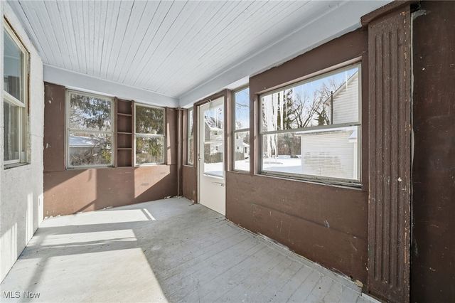 333 Lloyd Street, Akron, OH 44301