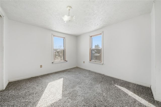 333 Lloyd Street, Akron, OH 44301