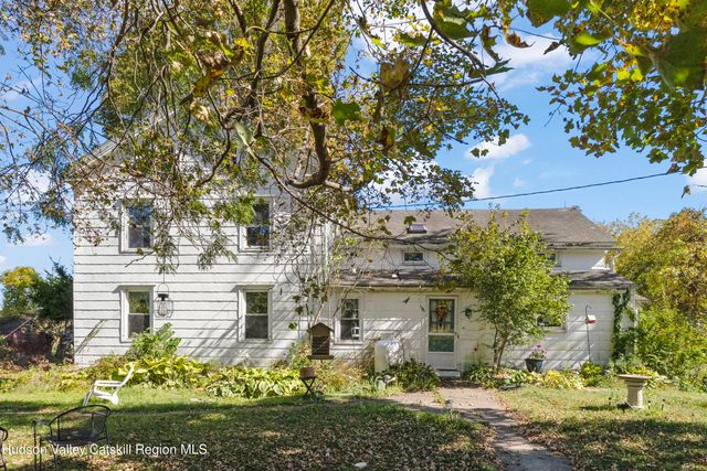 1745 County Route 7, Ancram, NY 12502