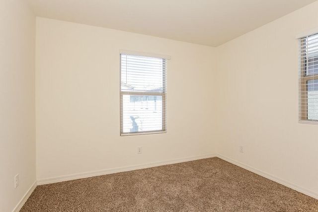 5743 W Warner Street, Phoenix, AZ 85043