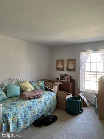 154 ALBEMARLE DR, Blue Bell, PA 19422