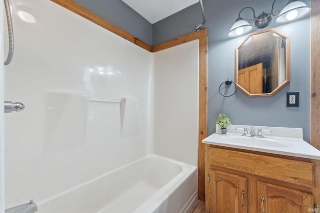 711 N Jackson Street, Auburn, IN 46706
