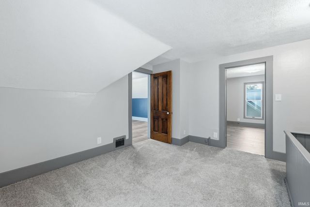 711 N Jackson Street, Auburn, IN 46706