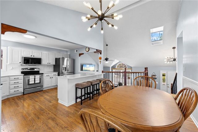 18970 W 163rd Terrace, Olathe, KS 66062