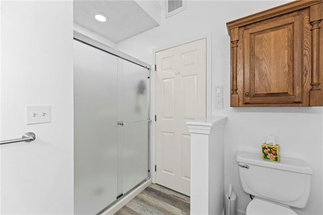 18970 W 163rd Terrace, Olathe, KS 66062