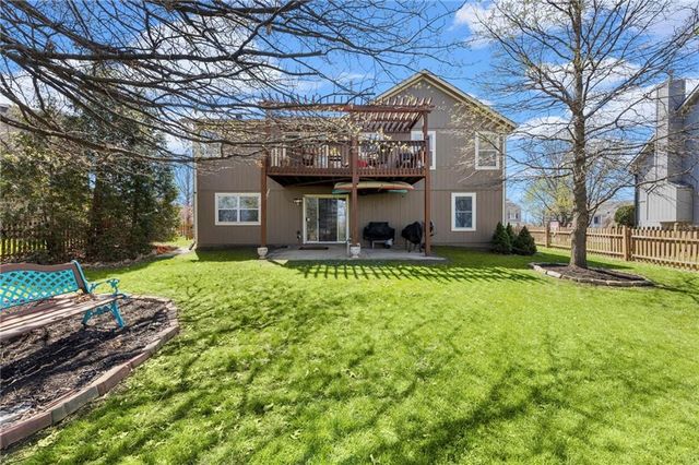 18970 W 163rd Terrace, Olathe, KS 66062