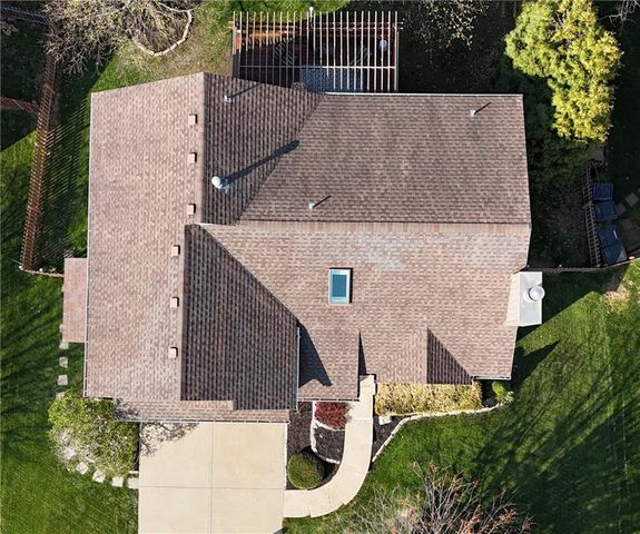 18970 W 163rd Terrace, Olathe, KS 66062