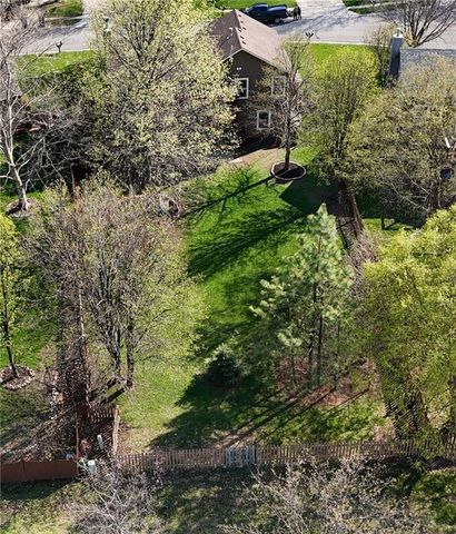 18970 W 163rd Terrace, Olathe, KS 66062