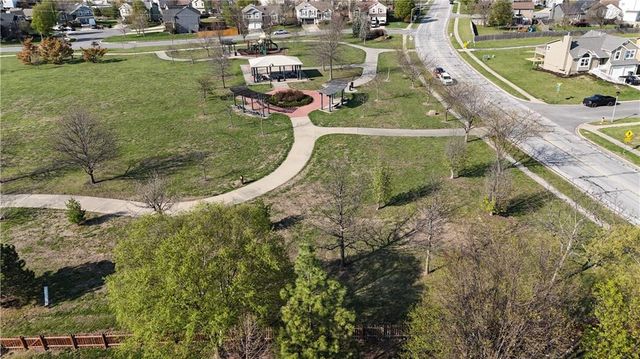 18970 W 163rd Terrace, Olathe, KS 66062