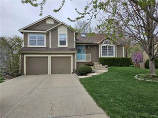 18970 W 163rd Terrace, Olathe, KS 66062