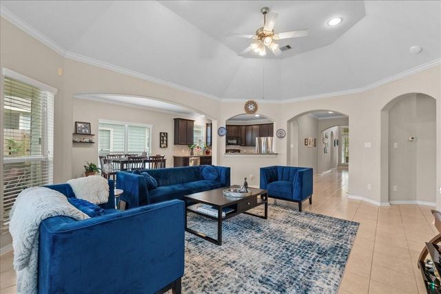 2828 Sand Dune Drive, Seabrook, TX 77586