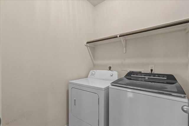 2828 Sand Dune Drive, Seabrook, TX 77586