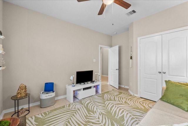 2828 Sand Dune Drive, Seabrook, TX 77586