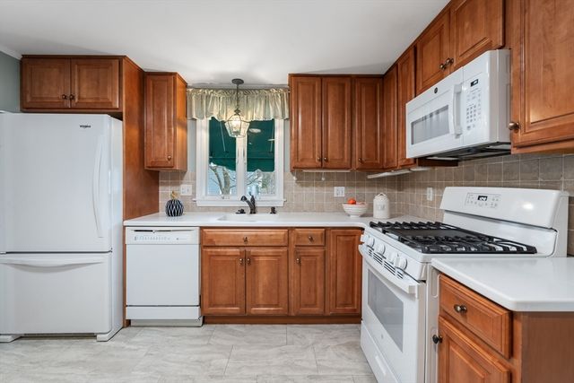 23 Tucker Avenue, Lexington, MA 02421