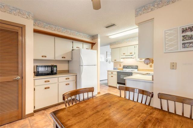 929 N LAKEWOOD TERRACE, Port Orange, FL 32127