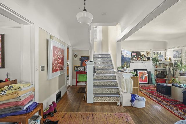 326328 Athol Avenue, Oakland, CA 94606