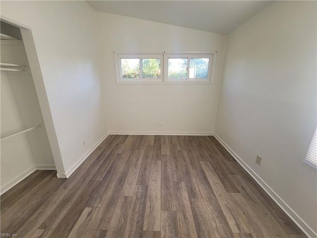 1637 Wright LN, Virginia Beach, VA 23451