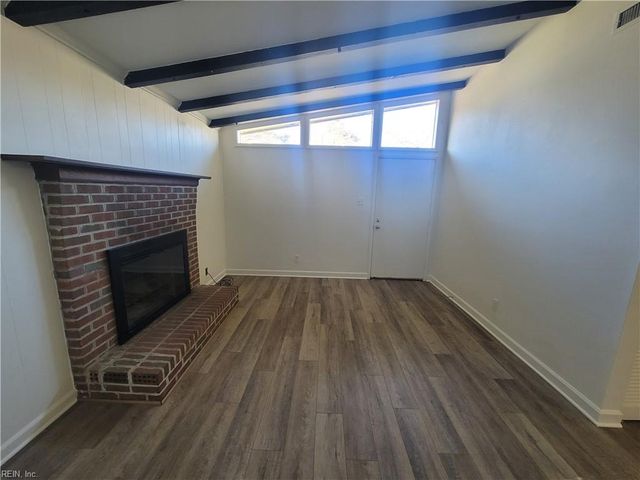 1637 Wright LN, Virginia Beach, VA 23451