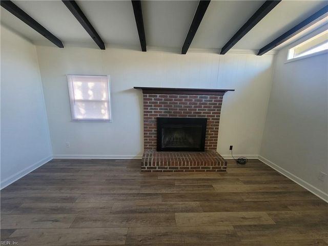 1637 Wright LN, Virginia Beach, VA 23451