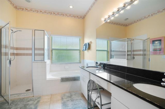 111 41ST STREET NE, Bradenton, FL 34208