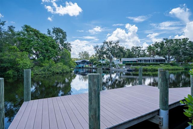 111 41ST STREET NE, Bradenton, FL 34208