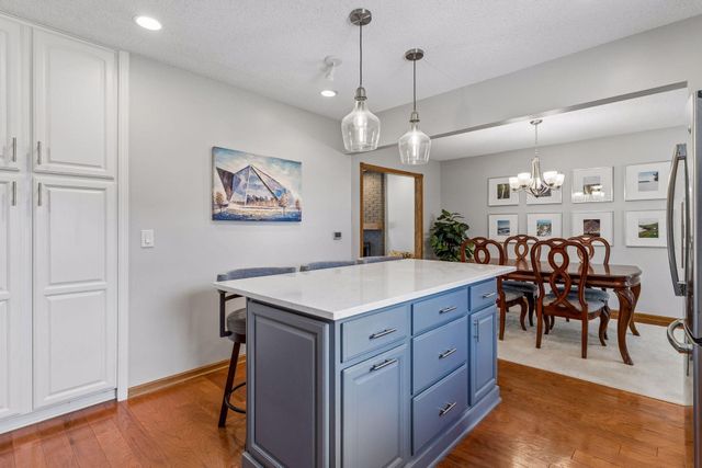 4015 Cottonwood Lane N, Plymouth, MN 55441