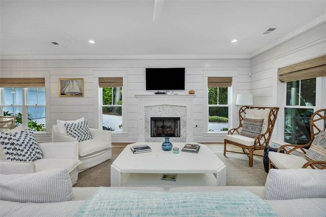 409 Kelsall Ave, St Simons Island, GA 31522