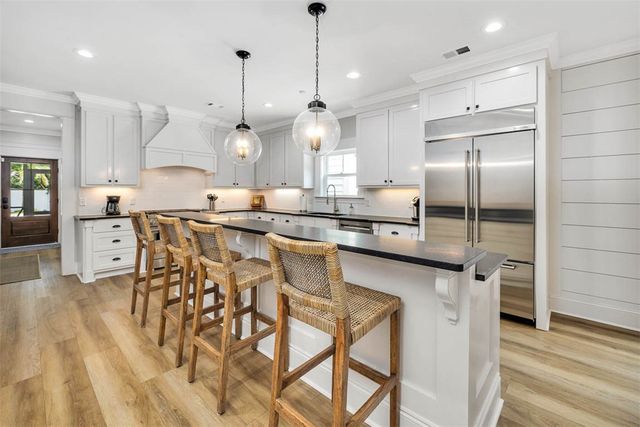 409 Kelsall Ave, St Simons Island, GA 31522