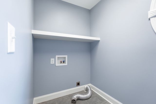 44 Hammock Dr, Winchester, TN 37398