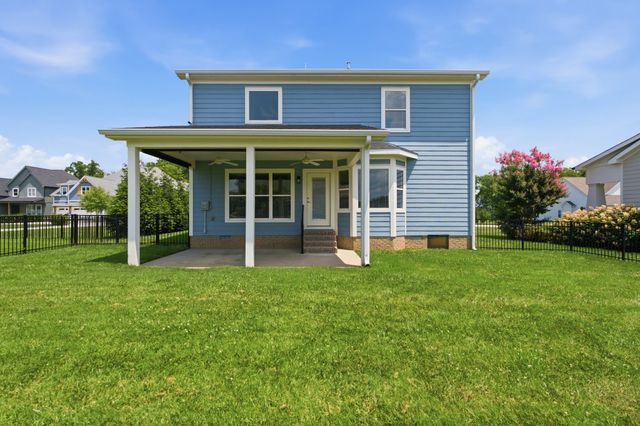 44 Hammock Dr, Winchester, TN 37398