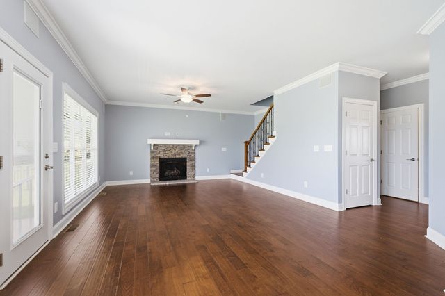 44 Hammock Dr, Winchester, TN 37398