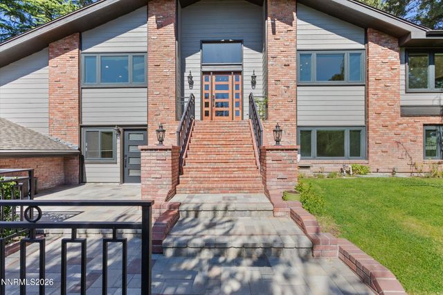 2725 W Lake Ridge Shores Court, Reno, NV 89519