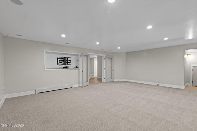 2725 W Lake Ridge Shores Court, Reno, NV 89519