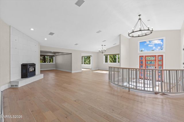 2725 W Lake Ridge Shores Court, Reno, NV 89519