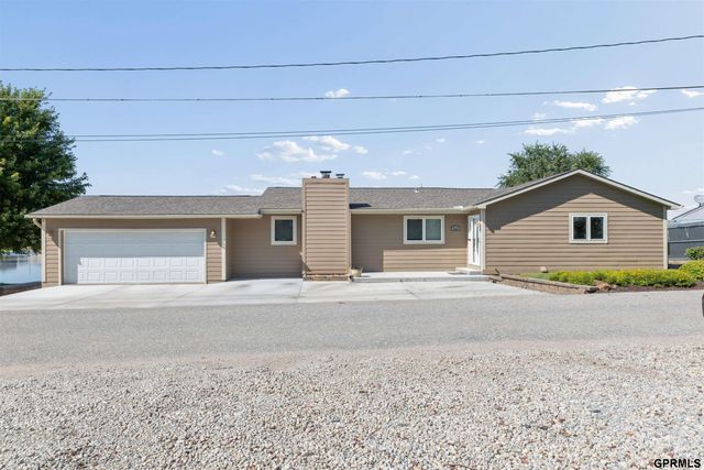 2520 Platte River Drive, Bellevue, NE 68123