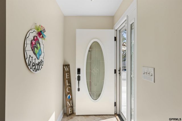 2520 Platte River Drive, Bellevue, NE 68123