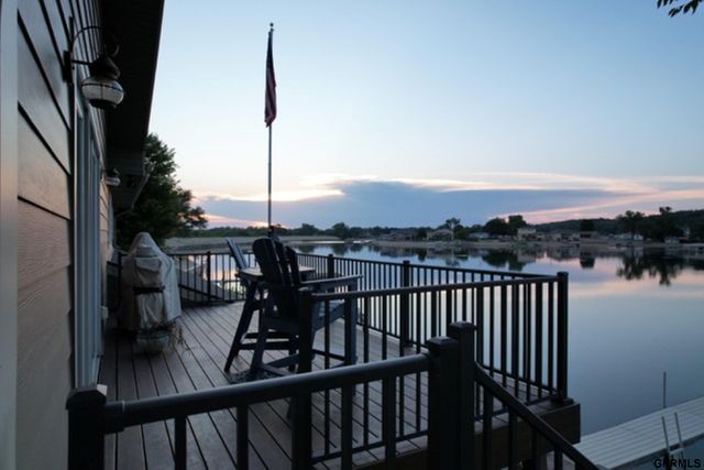 2520 Platte River Drive, Bellevue, NE 68123